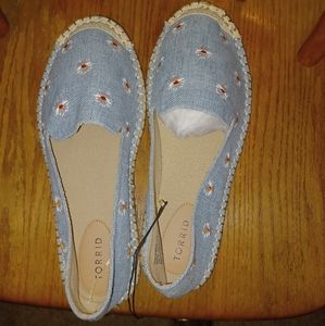 Denim designed flats. . TORRID 13